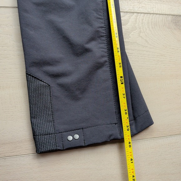 Kuhl Klash Hiking Pants Womens 4 Short Abrasion Resistant Performance Gray NWT - Picture 15 of 16